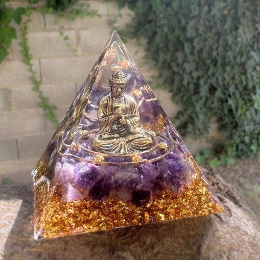 Orgonite "Inner Light" in Amethyst - Healing Crystal Energy Generator