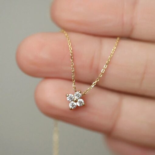 Glow Clover Necklace in Zircon