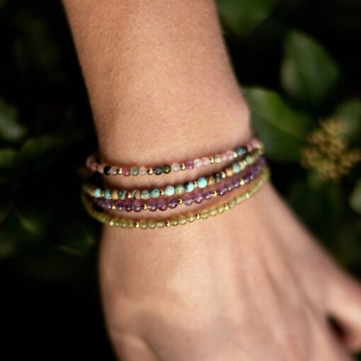 Refined Bracelet with Fine Natural Stones