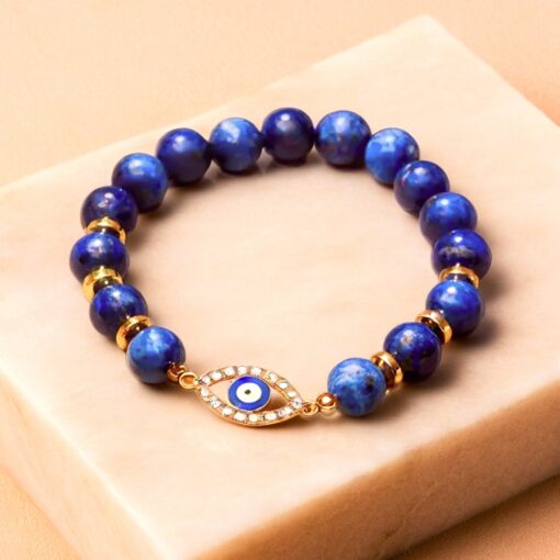 Truthful Gaze Lapis Lazuli Bracelet
