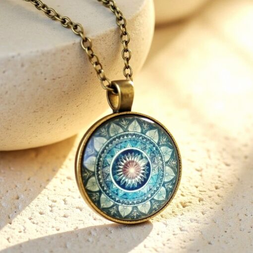 Mandala Pendant - Bronze or Silver Colour