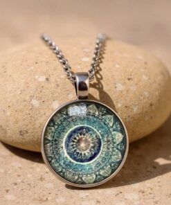 Mandala Pendant - Bronze or Silver Colour