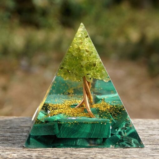 Orgonite "Rebirth Tree of Life" in Peridot & Malachite
