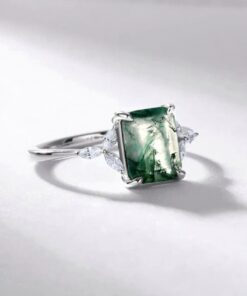 Green Balance Ring in Moss Agate & Silver - Nature-Inspired Jewellery