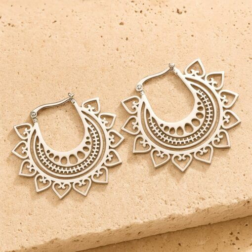 Sundari Earrings - Elegant Handmade Design