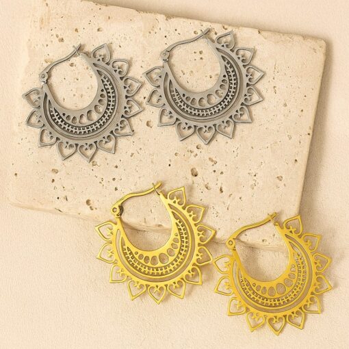 Sundari Earrings - Elegant Handmade Design
