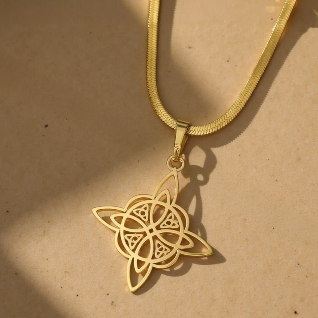 Eternal Protection Pendant - Witch's Knot with Flat Chain